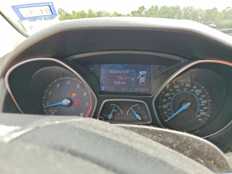 Продажа на аукционе авто 2012 Ford Focus, vin: 1FAHP3M29CL252463, номер лота: 64412396