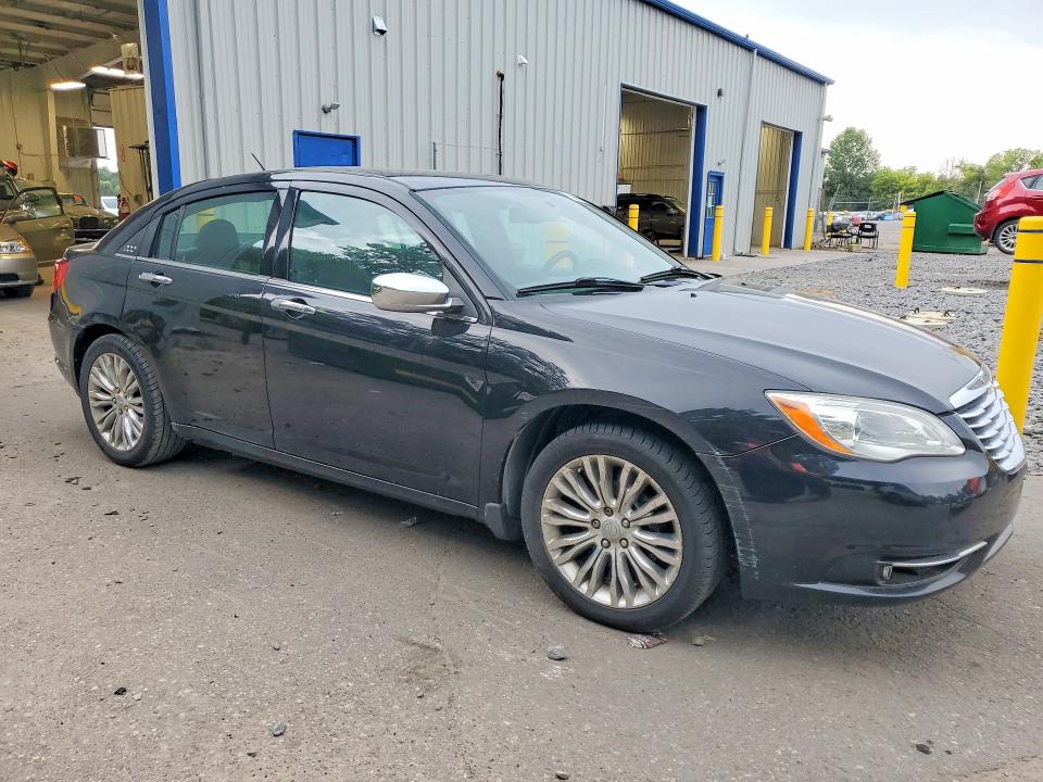 Auction sale of the 2012 Chrysler 200, vin: 1C3CCBCB2CN288869, lot number: 65803396