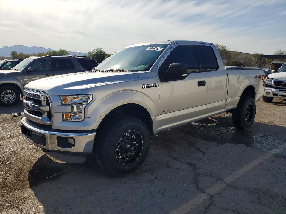 64406306 :رقم المزاد ، 1FTEX1EP8FKD68663 vin ، 2015 Ford F150 مزاد بيع