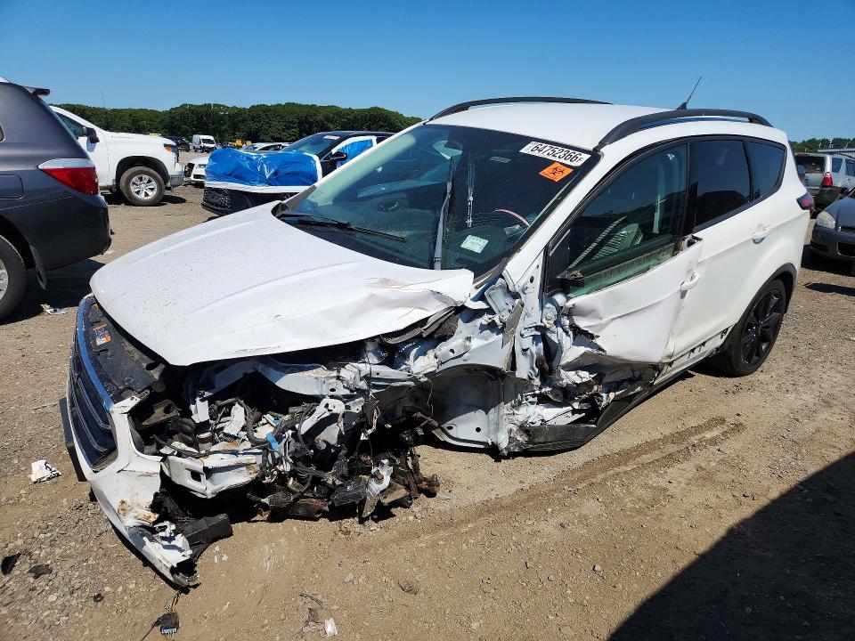 Продажа на аукционе авто 2019 Ford Escape, vin: 1FMCU9GD0KUB66895, номер лота: 64752366