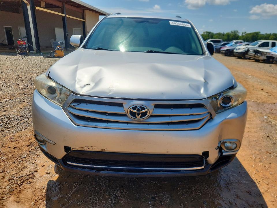 Aukcja sprzedaży 2011 Toyota Highlander, vin: 5TDZK3EH9BS024217, numer aukcji: 64286086