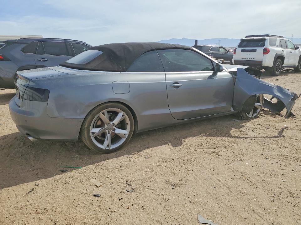 2012 Audi A5 მანქანა იყიდება აუქციონზე, vin: WAUJFAFH3CN005865, აუქციონის ნომერი: 64998376