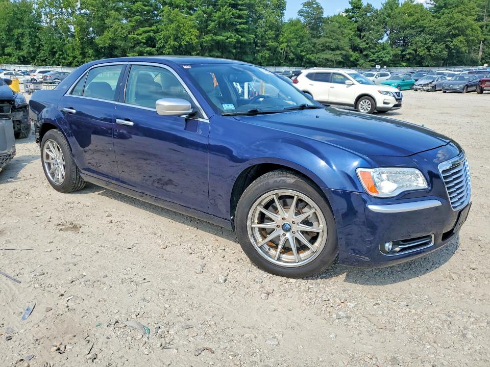 Продаж на аукціоні авто 2013 Chrysler 300c, vin: 2C3CCASG0DH564788, номер лоту: 64309926