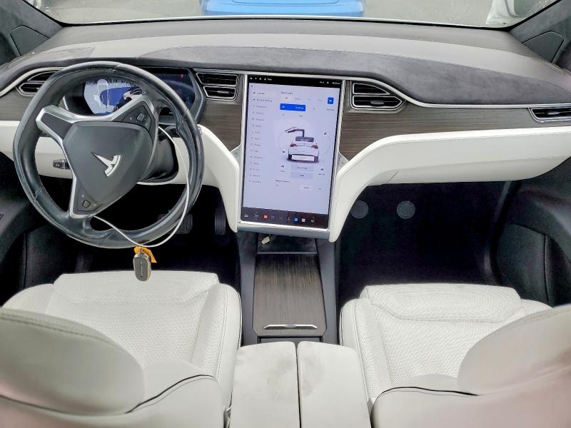 Продажа на аукционе авто 2016 Tesla Model X, vin: 5YJXCBE24GF021473, номер лота: 65330636