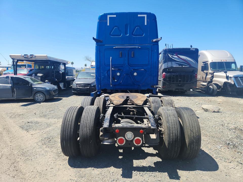2022 Freightliner Cascadia 126 მანქანა იყიდება აუქციონზე, vin: 3AKJHHDR0NSMF6583, აუქციონის ნომერი: 65714926