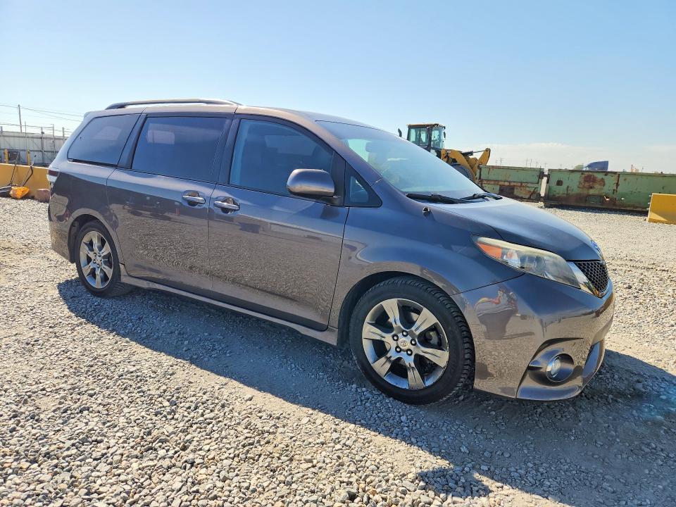 Продажа на аукционе авто 2012 Toyota Sienna, vin: 5TDXK3DC8CS236072, номер лота: 66723616