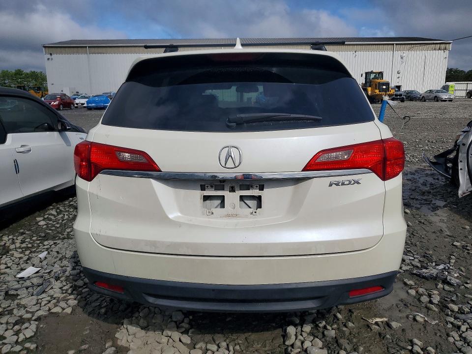 64753386 :رقم المزاد ، 5J8TB3H51FL016192 vin ، 2015 Acura Rdx مزاد بيع