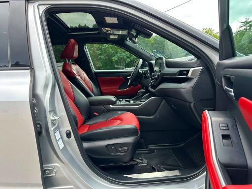 Aukcja sprzedaży 2022 Toyota Highlander, vin: 5TDLZRBH1NS216003, numer aukcji: 64052636