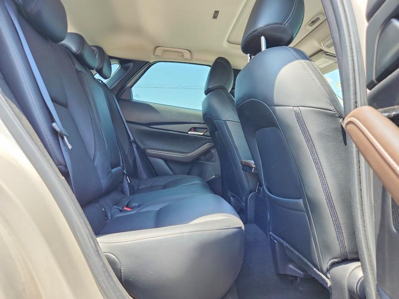 64924396 :رقم المزاد ، 3MVDMBDM5RM664933 vin ، 2024 Mazda Cx-30 مزاد بيع
