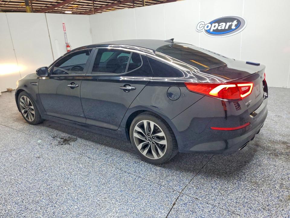 66444806 :رقم المزاد ، 5XXGR4A7XFG512928 vin ، 2015 Kia Optima مزاد بيع