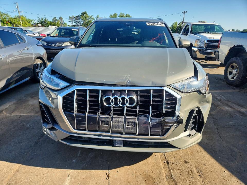 Продажа на аукционе авто 2020 Audi Q3, vin: WA1DECF33L1056643, номер лота: 63683446