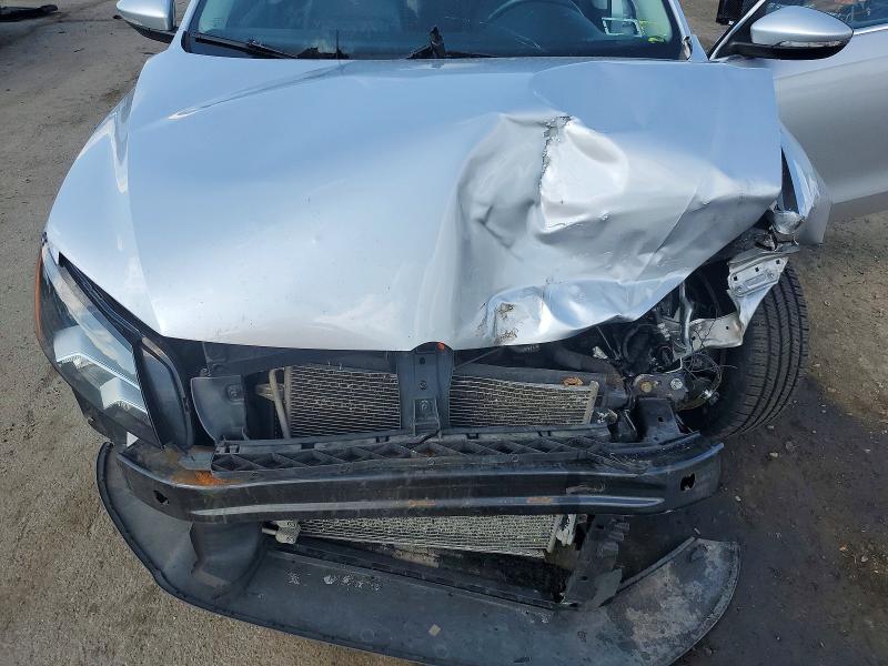 64067266 :رقم المزاد ، 1VWBP7A38CC090018 vin ، 2012 Volkswagen Passat مزاد بيع
