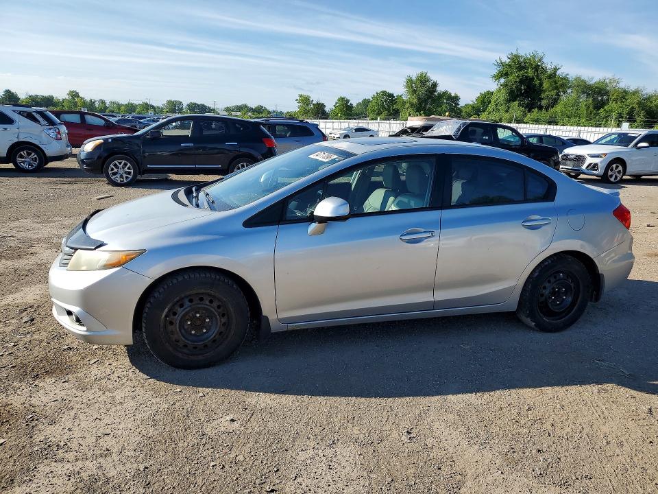 Продажа на аукционе авто 2012 Honda Civic, vin: 2HGFB2F9XCH117611, номер лота: 64717096