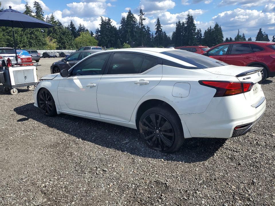 64982926 :رقم المزاد ، 1N4BL4CW6NN304828 vin ، 2022 Nissan Altima مزاد بيع