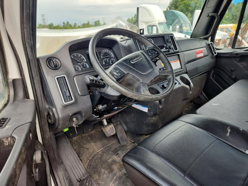 Aukcja sprzedaży 2025 Freightliner M2, vin: 3ALKCYFE1SDVJ8327, numer aukcji: 67063946