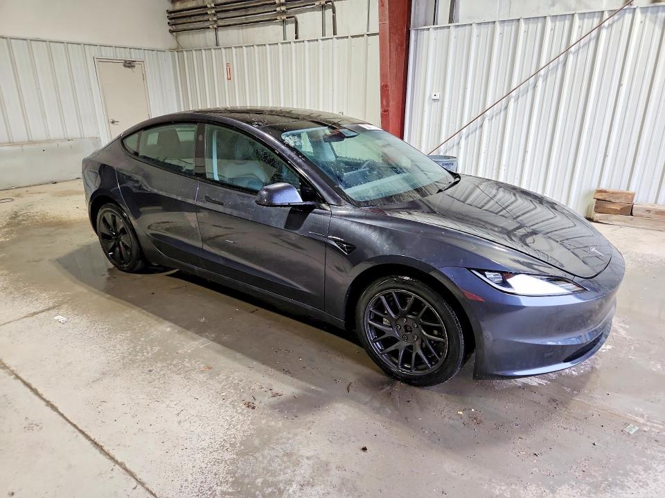 Продаж на аукціоні авто 2024 Tesla Model 3, vin: 5YJ3E1EB3RF750070, номер лоту: 61196036