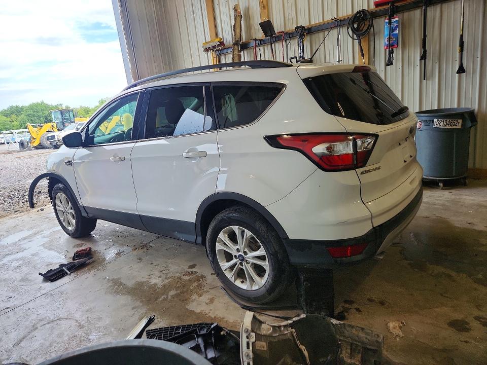 2018 Ford Escape მანქანა იყიდება აუქციონზე, vin: 1FMCU0GD4JUA58709, აუქციონის ნომერი: 65482176