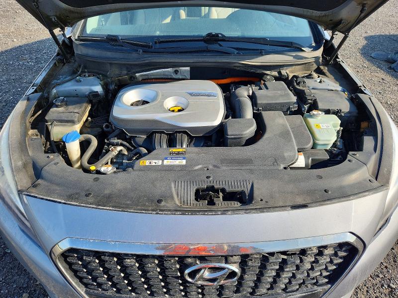 2016 Hyundai Sonata Hybrid მანქანა იყიდება აუქციონზე, vin: KMHE24L11GA008426, აუქციონის ნომერი: 65997496