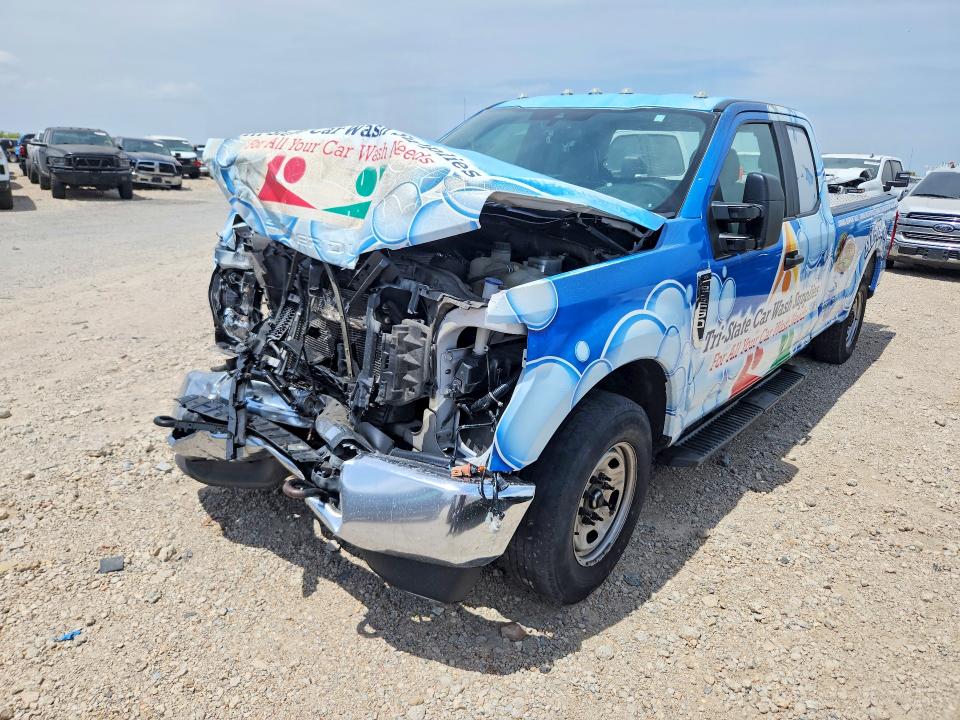 65914386 :رقم المزاد ، 1FT7X2A68MEC11772 vin ، 2021 Ford F250 مزاد بيع