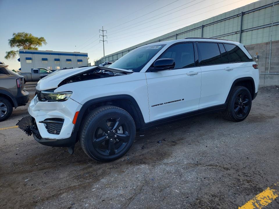 63866786 :رقم المزاد ، 1C4RJHBGXRC705767 vin ، 2024 Jeep Grand Cherokee مزاد بيع