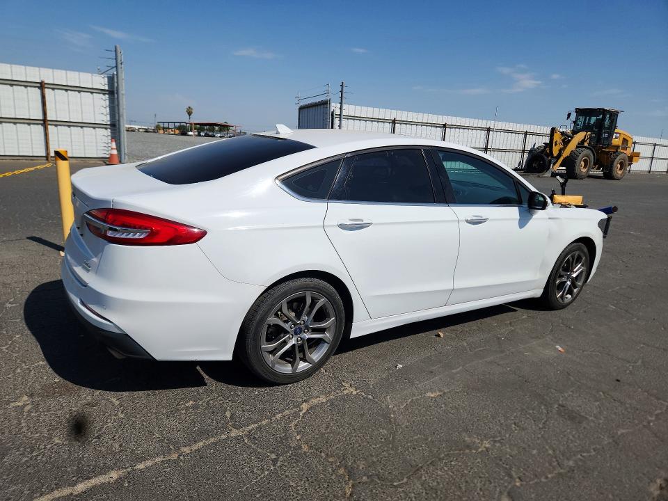 Auction sale of the 2020 Ford Fusion, vin: 3FA6P0CD5LR131441, lot number: 64484356
