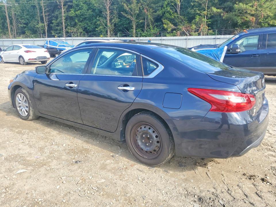 2018 Nissan Altima მანქანა იყიდება აუქციონზე, vin: 1N4AL3AP1JC119786, აუქციონის ნომერი: 65867186