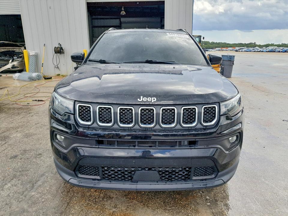 64919326 :رقم المزاد ، 3C4NJDBN5PT537074 vin ، 2023 Jeep Compass مزاد بيع