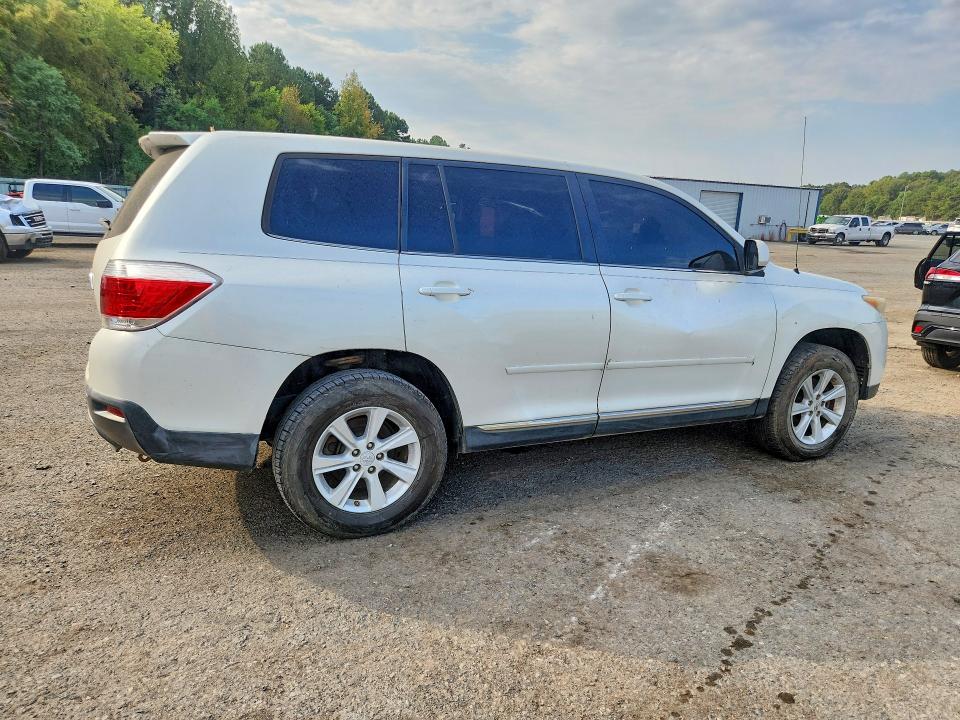 2011 Toyota Highlander მანქანა იყიდება აუქციონზე, vin: 5TDZA3EH4BS011488, აუქციონის ნომერი: 66677476