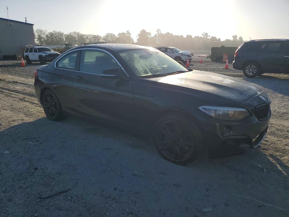 64517596 :رقم المزاد ، WBA1F9C57GV742548 vin ، 2016 Bmw 228 مزاد بيع
