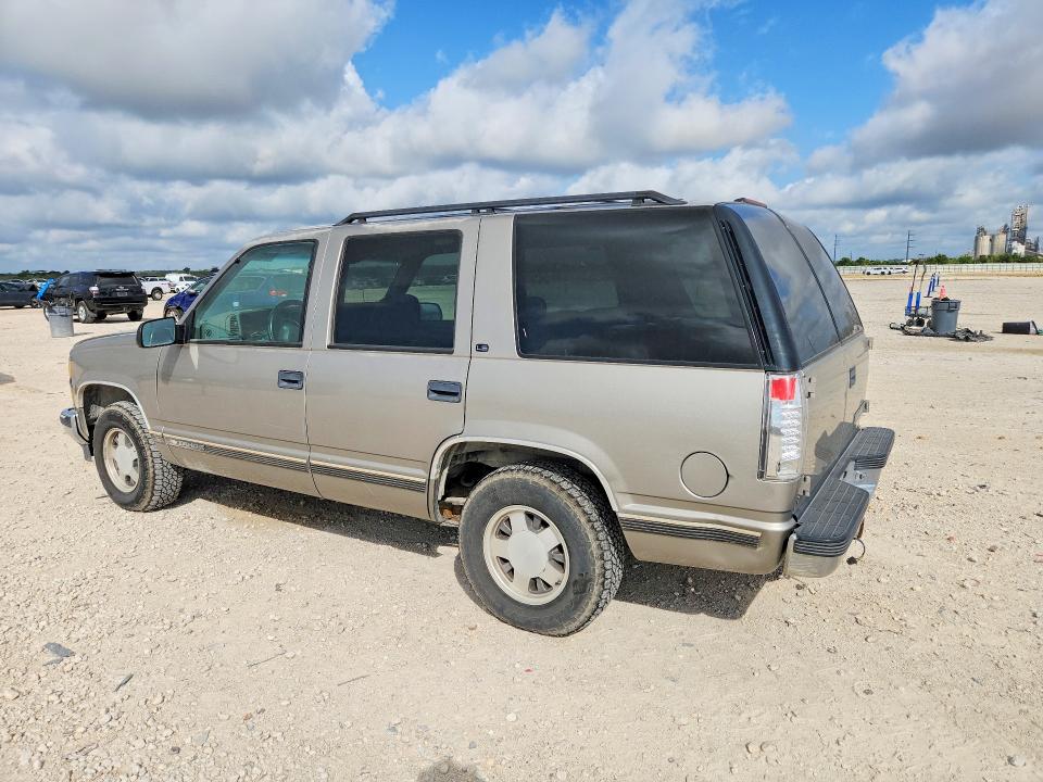 1999 Chevrolet Tahoe მანქანა იყიდება აუქციონზე, vin: 1GNEC13R4XJ435872, აუქციონის ნომერი: 64848216