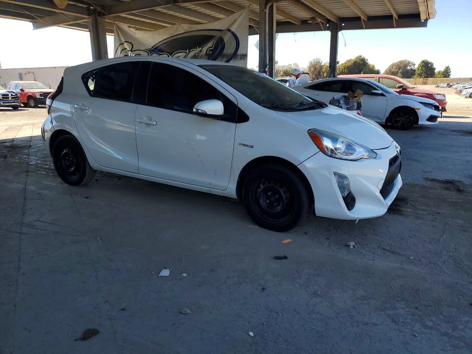 2015 Toyota Prius C მანქანა იყიდება აუქციონზე, vin: JTDKDTB32F1110427, აუქციონის ნომერი: 66727256