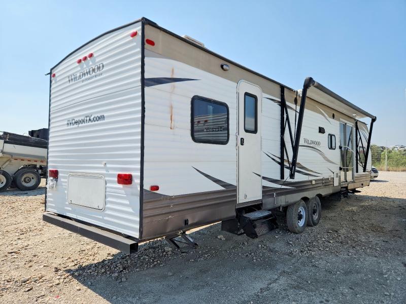 Продажа на аукционе авто 2016 Forest River Wildwood 171rbxl, vin: 4X4TWDM29G8801076, номер лота: 52242306