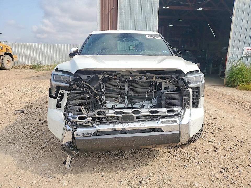 2025 Toyota Tundra მანქანა იყიდება აუქციონზე, vin: 5TFMA5DB3SX239107, აუქციონის ნომერი: 64683966