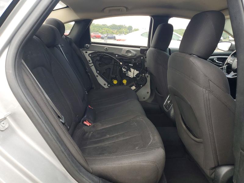 Aukcja sprzedaży 2015 Chrysler 200, vin: 1C3CCCABXFN564342, numer aukcji: 66700696