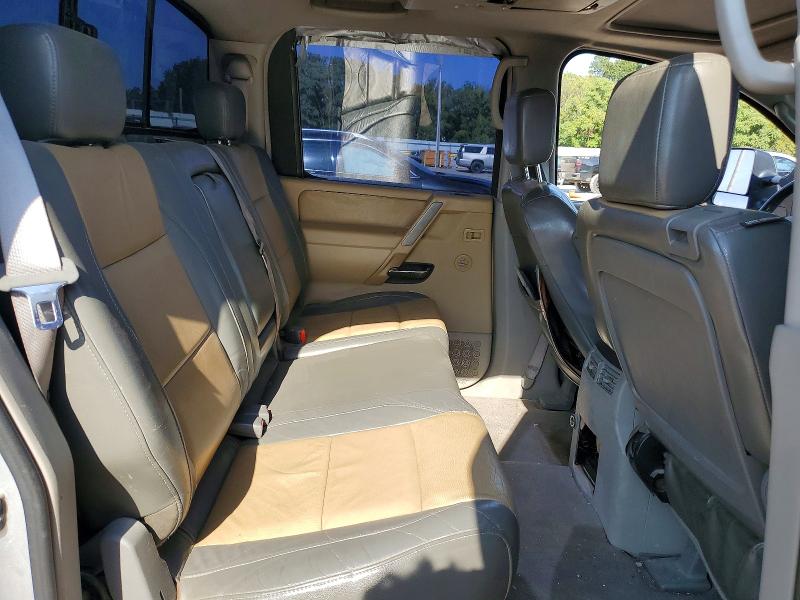 2004 Nissan Titan მანქანა იყიდება აუქციონზე, vin: 1N6AA07A34N500160, აუქციონის ნომერი: 64654336