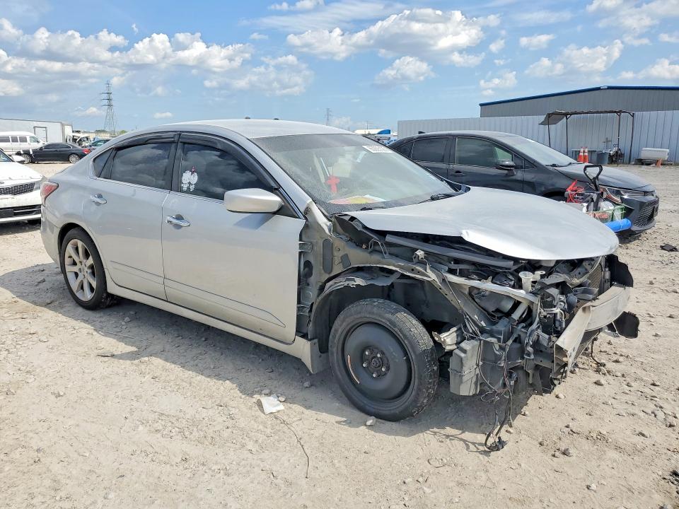 Продаж на аукціоні авто 2015 Nissan Altima, vin: 1N4AL3AP3FC147922, номер лоту: 65355126