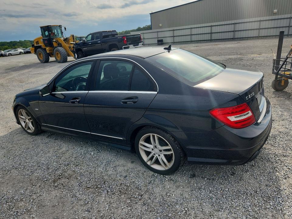 Продажа на аукционе авто 2012 Mercedes-benz C, vin: WDDGF4HB5CA624021, номер лота: 65837746