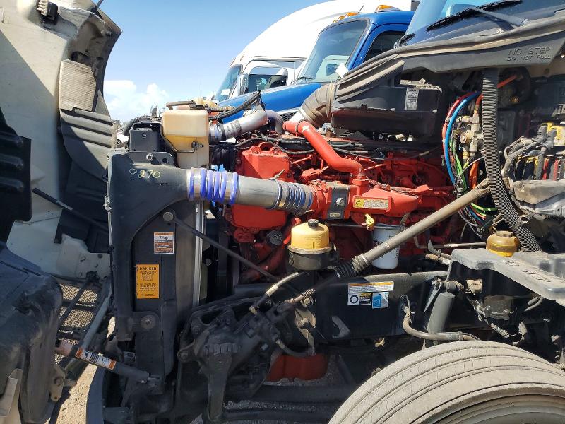 Продаж на аукціоні авто 2015 Peterbilt 579, vin: 1XPBA48X2FD286299, номер лоту: 65236476