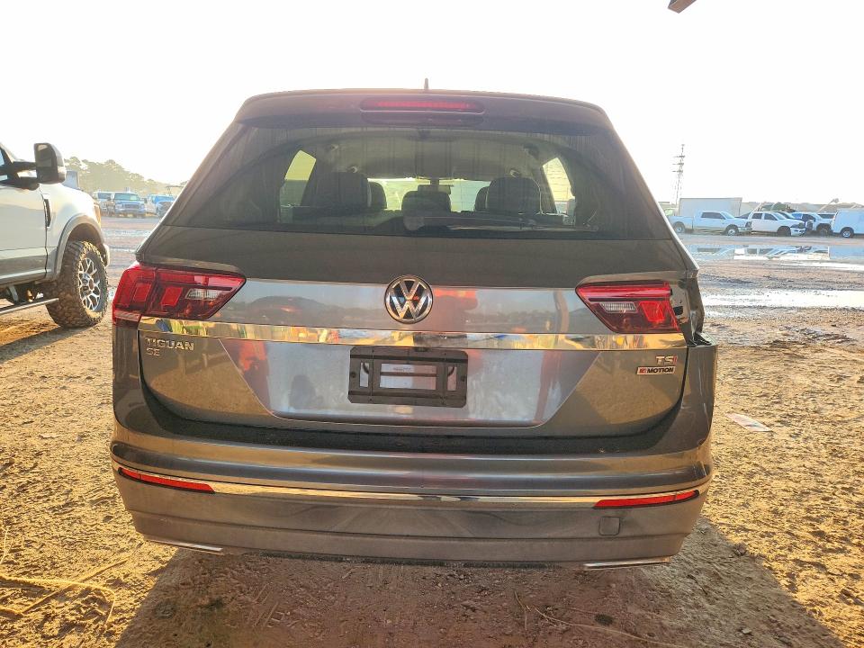 Aukcja sprzedaży 2018 Volkswagen Tiguan, vin: 3VV2B7AX6JM202302, numer aukcji: 66989896