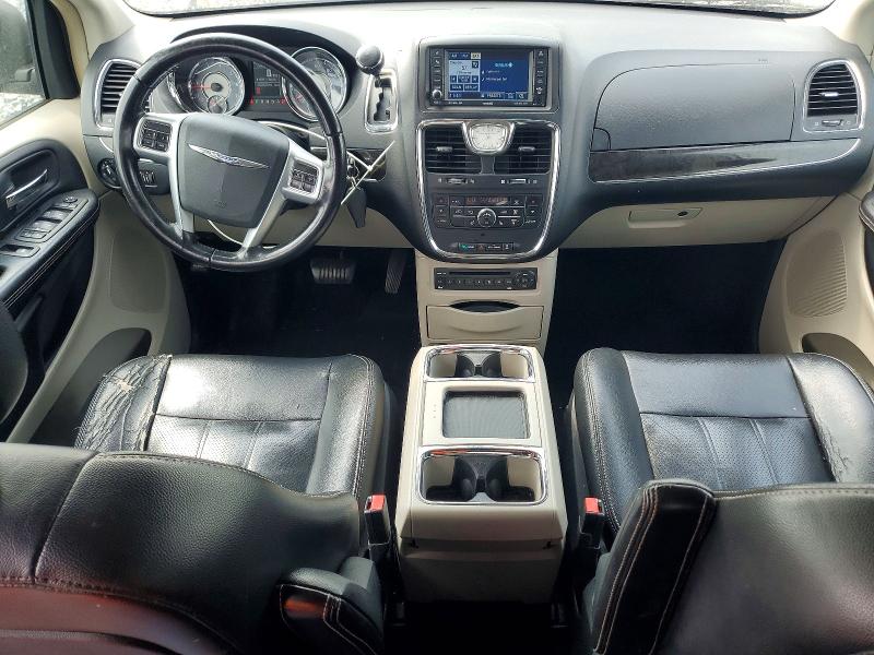 2011 Chrysler Town & Country მანქანა იყიდება აუქციონზე, vin: 2A4RR8DG4BR681902, აუქციონის ნომერი: 65076456