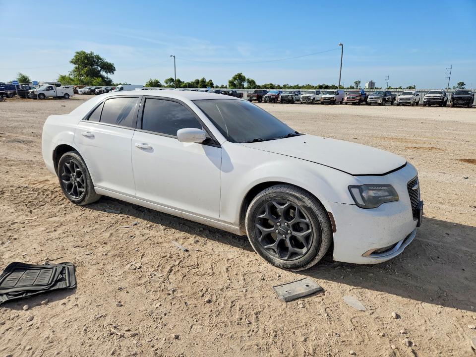 Продажа на аукционе авто 2019 Chrysler 300, vin: 2C3CCAGGXKH661194, номер лота: 65565876