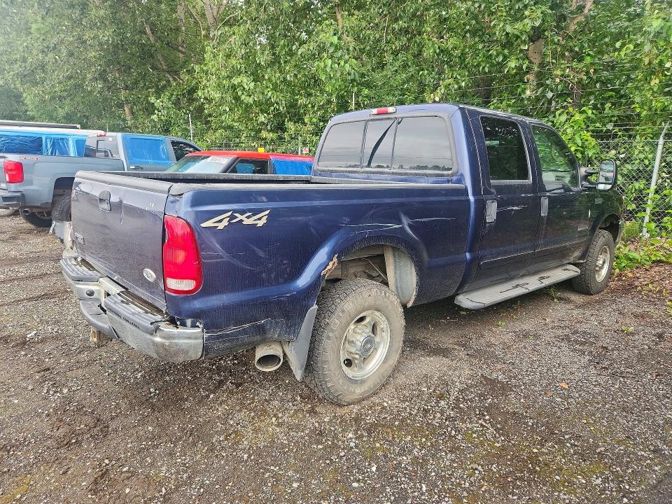 63748276 :رقم المزاد ، 1FTNW21F81ED28371 vin ، 2001 Ford F250 مزاد بيع