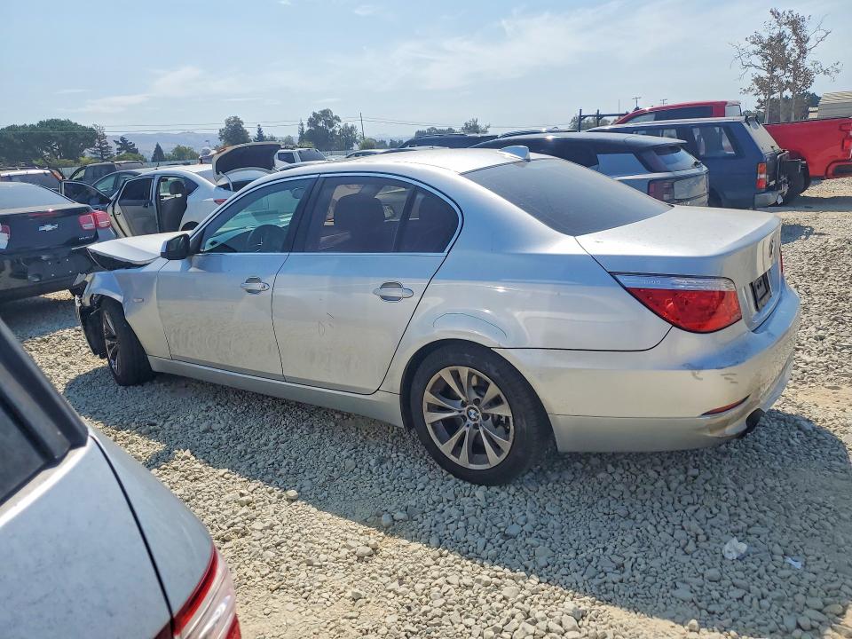 64935676 :رقم المزاد ، WBANW1C52AC168981 vin ، 2010 Bmw 535 مزاد بيع