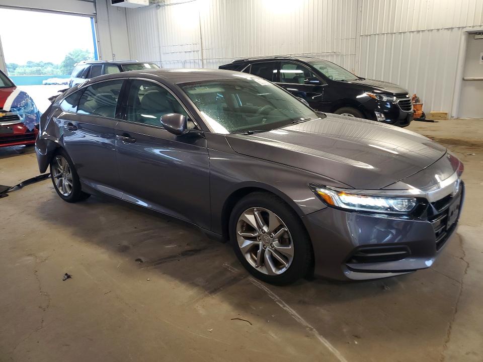 65004626 :رقم المزاد ، 1HGCV1F16JA234452 vin ، 2018 Honda Accord مزاد بيع