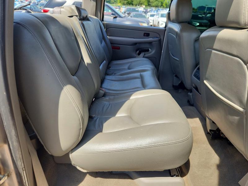 65520016 :رقم المزاد ، 2GTEK13T151182377 vin ، 2005 Gmc New Sierra مزاد بيع