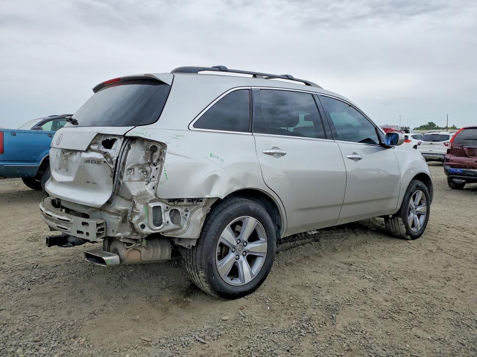 67123946 :رقم المزاد ، 2HNYD2H20BH530132 vin ، 2011 Acura Mdx مزاد بيع