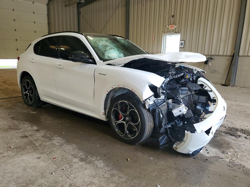 Продаж на аукціоні авто 2022 Alfa Romeo Stelvio, vin: ZASPAKBN8N7D49512, номер лоту: 65649136