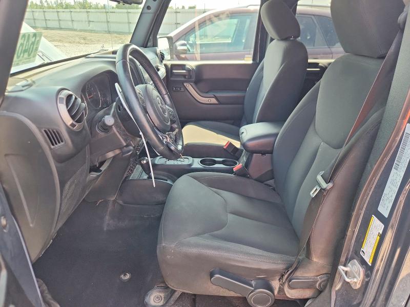 64647126 :رقم المزاد ، 1C4BJWDG4GL285598 vin ، 2016 Jeep Wrangler Unlimited مزاد بيع