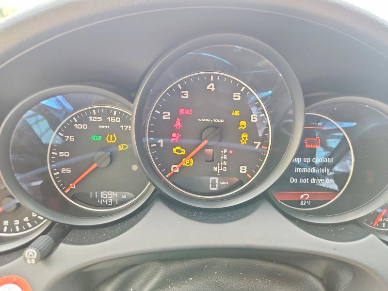64050206 :رقم المزاد ، WP1AA2A20HKA90181 vin ، 2017 Porsche Cayenne مزاد بيع