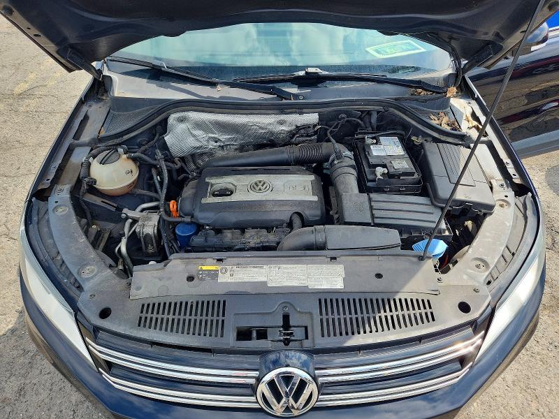 64199586 :رقم المزاد ، WVGBV7AX4GW579463 vin ، 2016 Volkswagen Tiguan مزاد بيع
